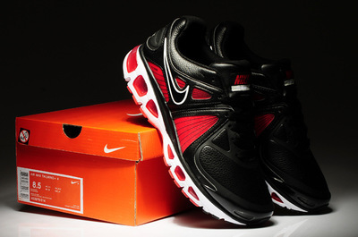 批發(fā)耐克斯運動鞋2010 20K四代 皮面氣墊跑步鞋，男女款時尚與功能兼?zhèn)?></a></div>
<div   id=